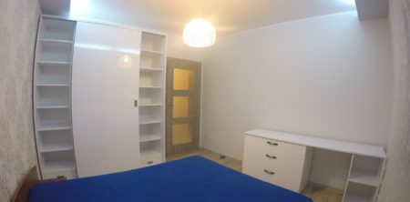 Dormitor din pal si mdf lucios