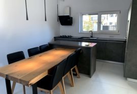 Mobilier bucatarie imitatie beton inchis